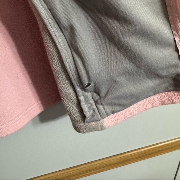 The North Face Pink and Gray Fleece Jacket Size Large - Picture 7 of 9